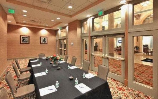 Holiday Inn Express Baltimore-Downtown image 16